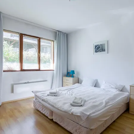 Todorka In Apartament *