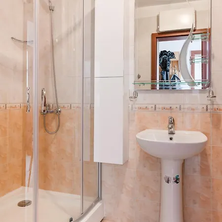 Todorka In 班斯科